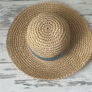 GAP BabyGap Tan Woven Straw Hat with Cream Trim